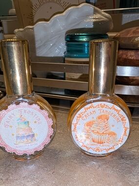 Stardust & Stem Cream Tangerine Fragrance Bottle - Orange & Gold